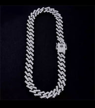 Load image into Gallery viewer, Cuban Link Necklace
